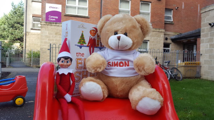 Simon Bear and Elf at Conway