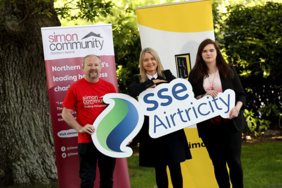 Sse Airtricity With Simon Community Dublin And Simon Community Ni Celebrating New Three Year Charity Partnership Jpg